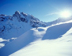 Nyt snefald redder skisæsonen i Alperne